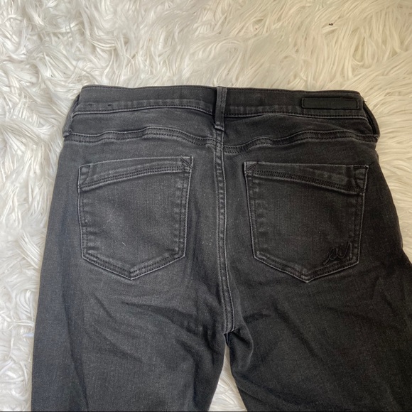 EXPRESS Mid Rise Ripped Jeans - Picture 5 of 5